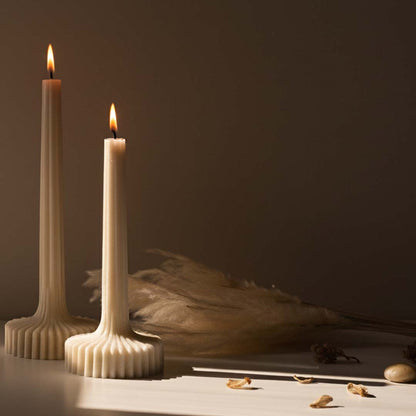 Ripped Vase Candle